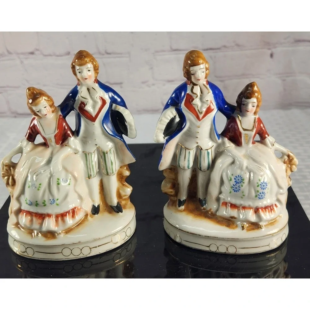 Two Mirrored Vintage Hand Painted Figurines  Made In Occupied Japan.